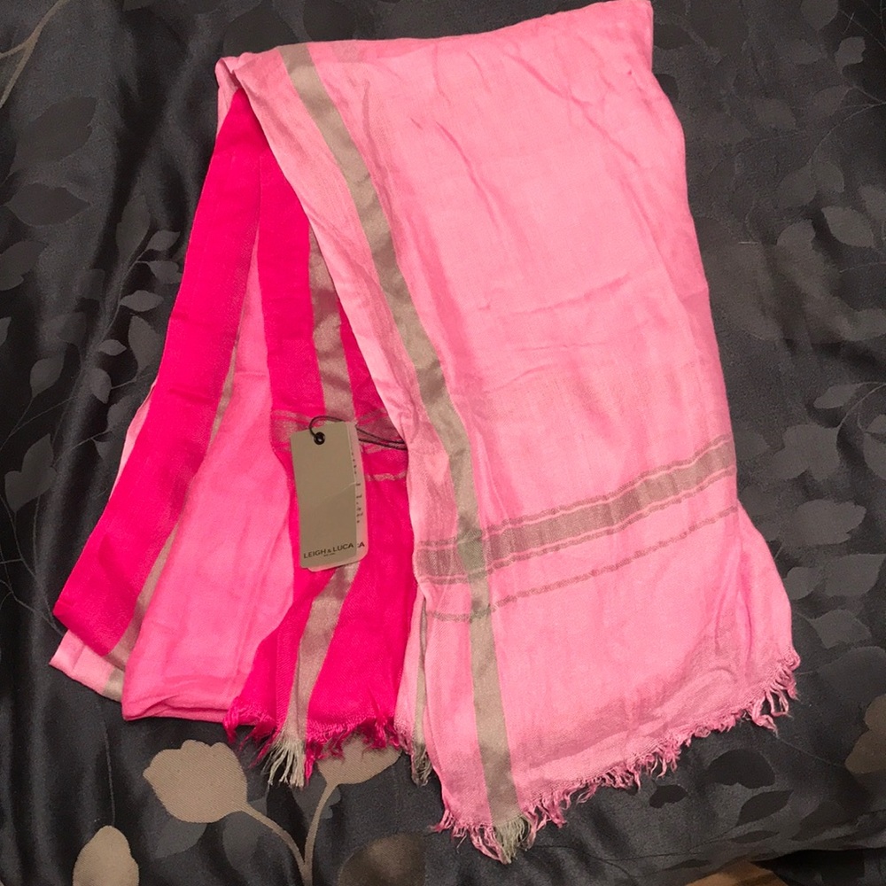 Leigh & Luca Scarf